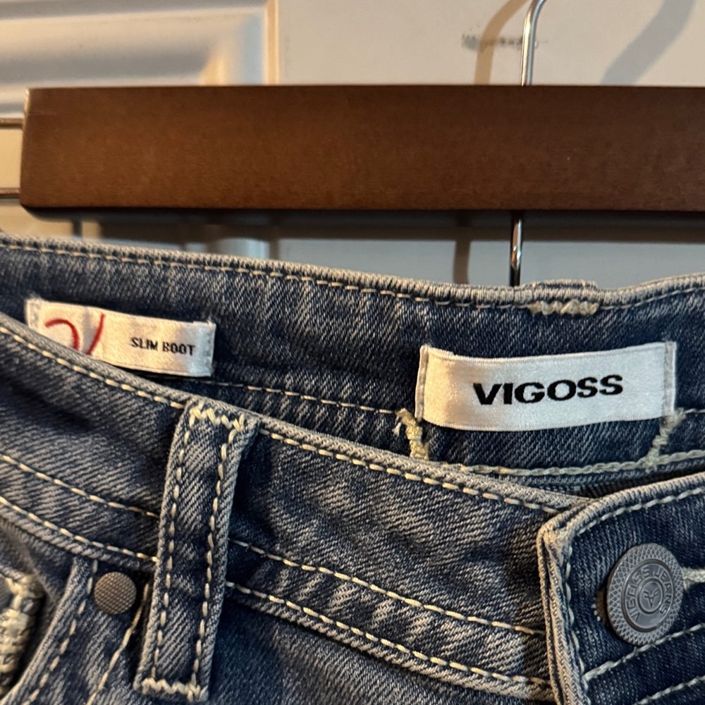 Vigoss Slim Boot Jeans in Faded Blue Denim Size 14. 40.00 each pair.
